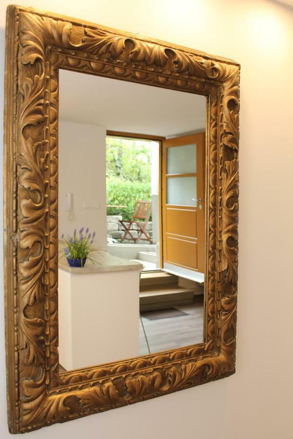 Budasmile At Buda Castle - Aircon & Free Parking Apartamento *